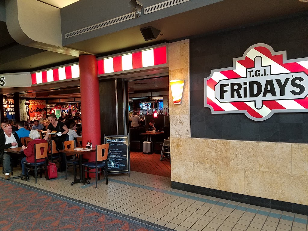 TGI Fridays | 1000 Airport Blvd Concourse D, Gate D-76, International Airport, Pittsburgh, PA 15231, USA | Phone: (412) 472-5162