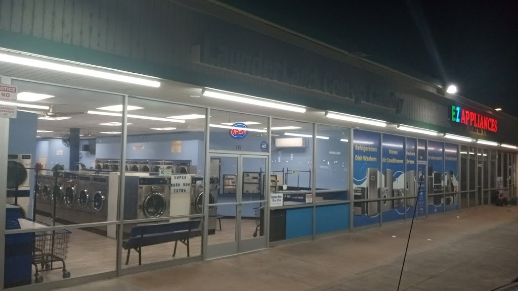 LaunderLand Coin-op Laundry | 145 E Stetson Ave, Hemet, CA 92543, USA | Phone: (951) 286-4444