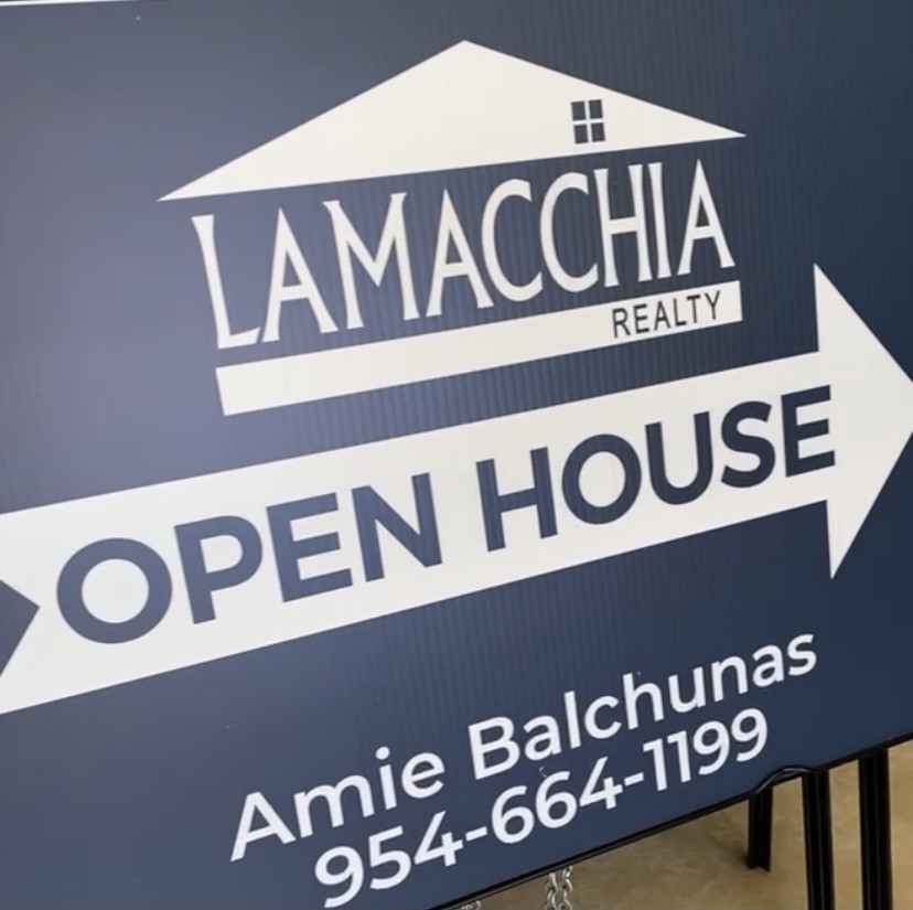 Amie Balchunas- Lamacchia Realty, Beach Broker | 5975 N Federal Hwy Suite 142, Fort Lauderdale, FL 33308, USA | Phone: (954) 664-1199