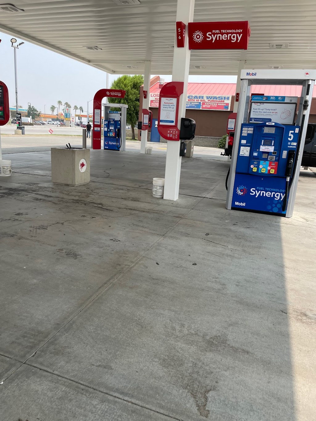 Lost Hills Mobil Gas Station | 14804 Powers St, Lost Hills, CA 93249, USA | Phone: (661) 797-2100