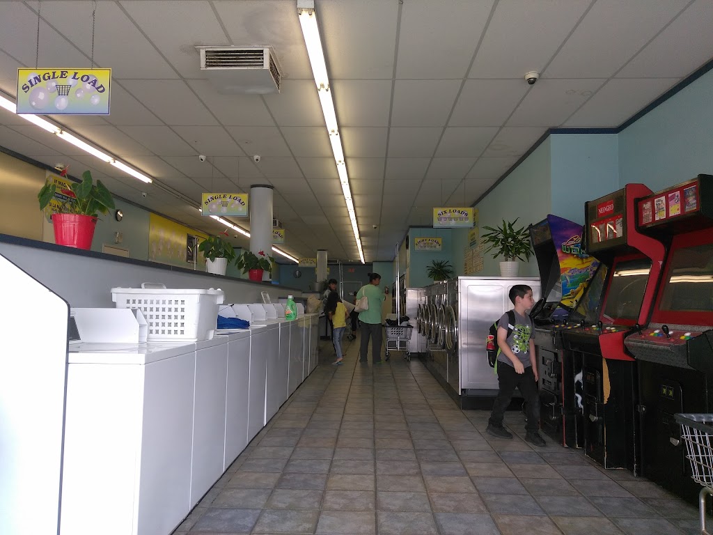 Wash & Dry Launderland | 5700 Mission Blvd, Riverside, CA 92509, USA | Phone: (951) 782-8252