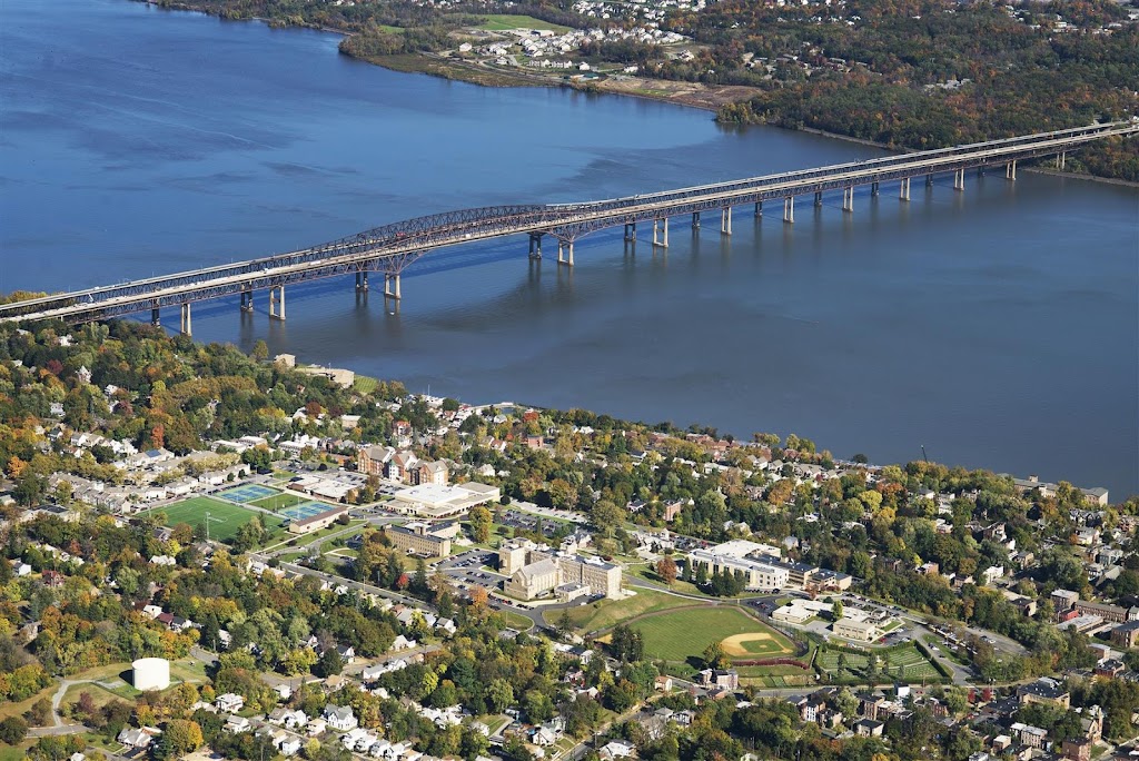 Mount Saint Mary College | 330 Powell Ave, Newburgh, NY 12550, USA | Phone: (845) 561-0800