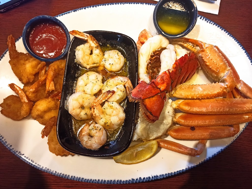 Red Lobster | NEAR BLOSSOM MUSIC CENTER, 1090 Graham Rd, Cuyahoga Falls, OH 44224 | Phone: (330) 929-9129
