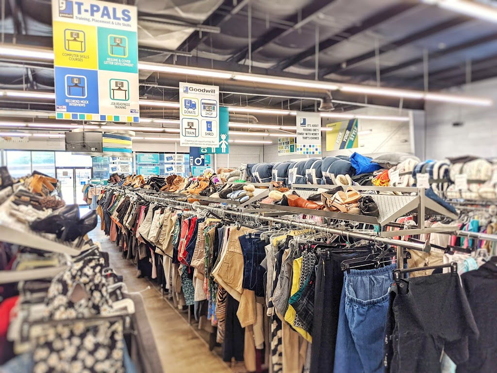 Goodwill | 5710 TX-327 Spur, Lubbock, TX 79424, USA | Phone: (806) 796-8610