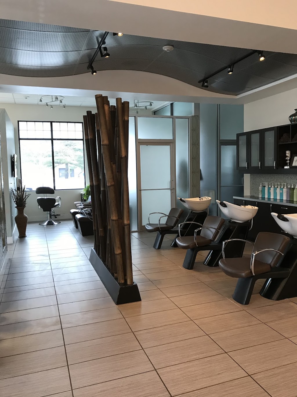 Salon Onaj | 112 Wolf Rd, Albany, NY 12205, USA | Phone: (518) 512-5182