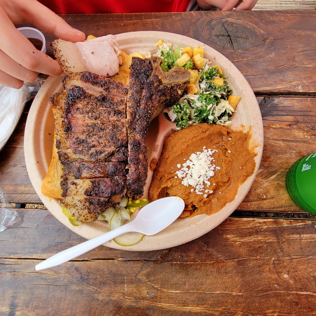 Leroy and Lewis Barbecue | 121 Pickle Rd, Austin, TX 78704, USA | Phone: (512) 945-9882