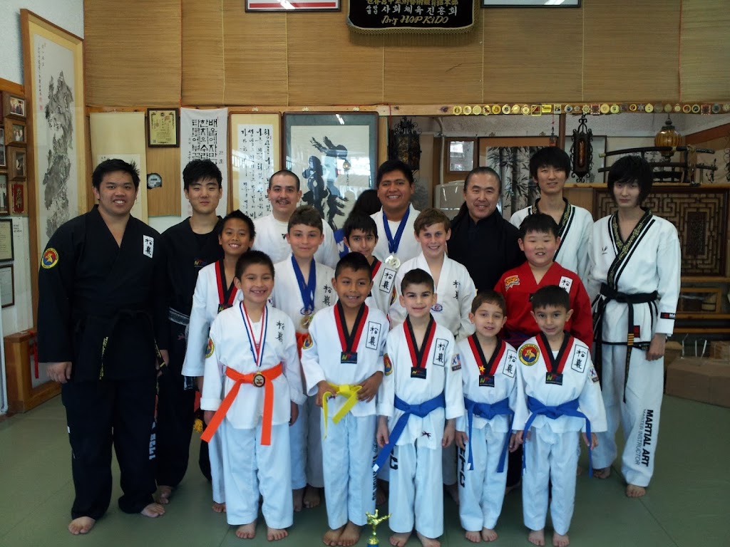 Sunland Martial Arts | 8312 Foothill Blvd, Sunland-Tujunga, CA 91040, USA | Phone: (818) 352-1676