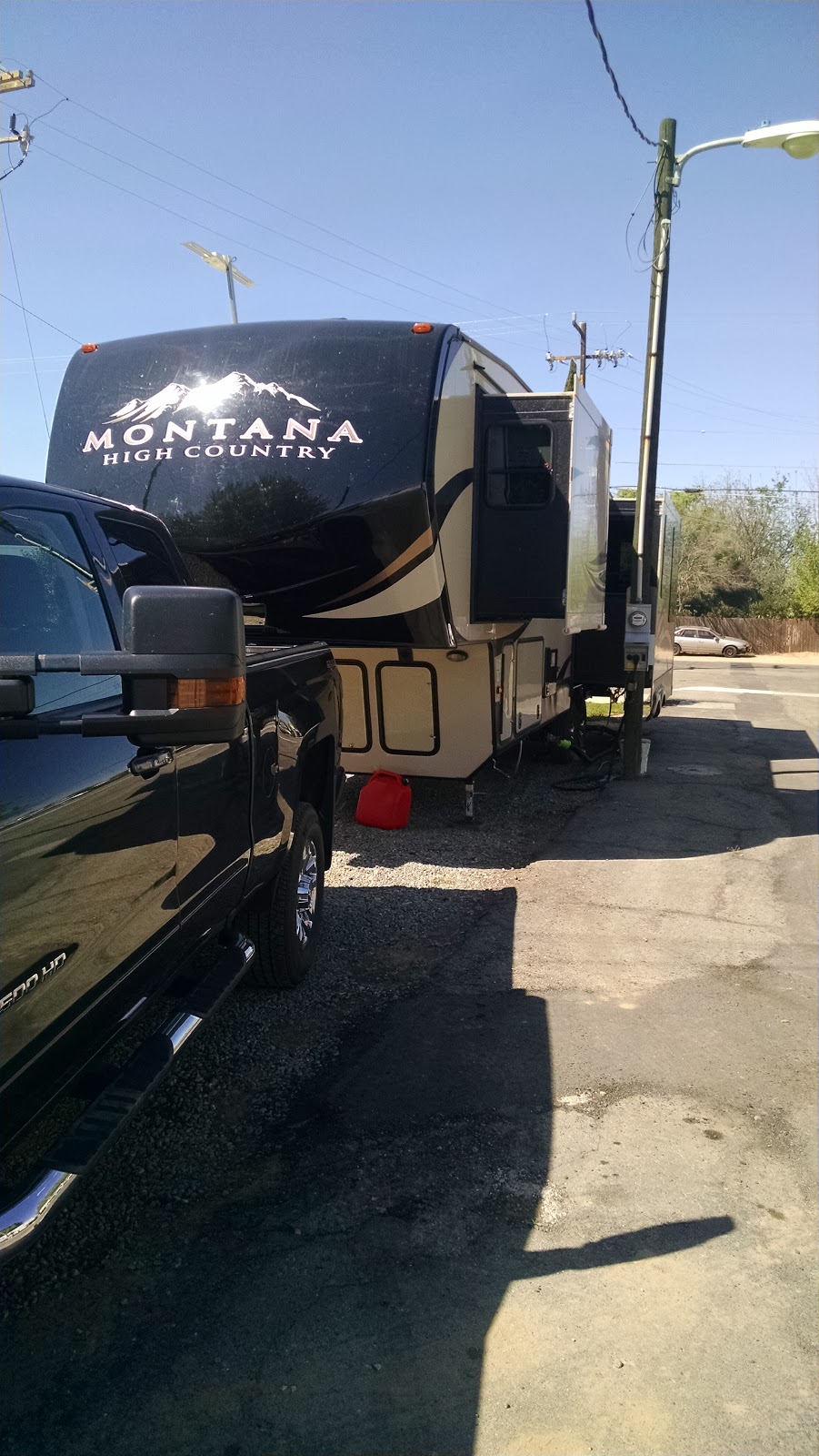 New Horizons Mobile RV Park | 3147 W Olive Ave, Fresno, CA 93722 | Phone: (559) 275-0154