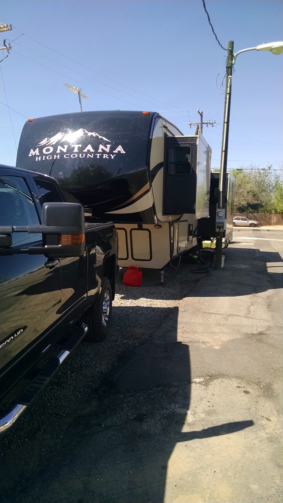 New Horizons Mobile RV Park | 3147 W Olive Ave, Fresno, CA 93722, USA | Phone: (559) 275-0154