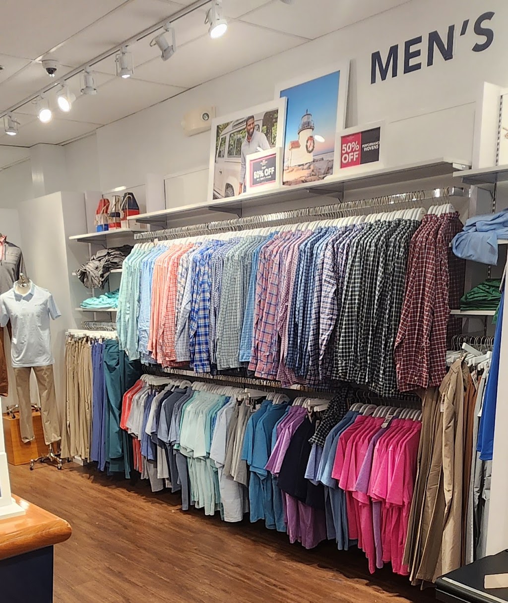 vineyard vines Outlet | 1 Premium Outlet Blvd, Tinton Falls, NJ 07753, USA | Phone: (848) 900-5520