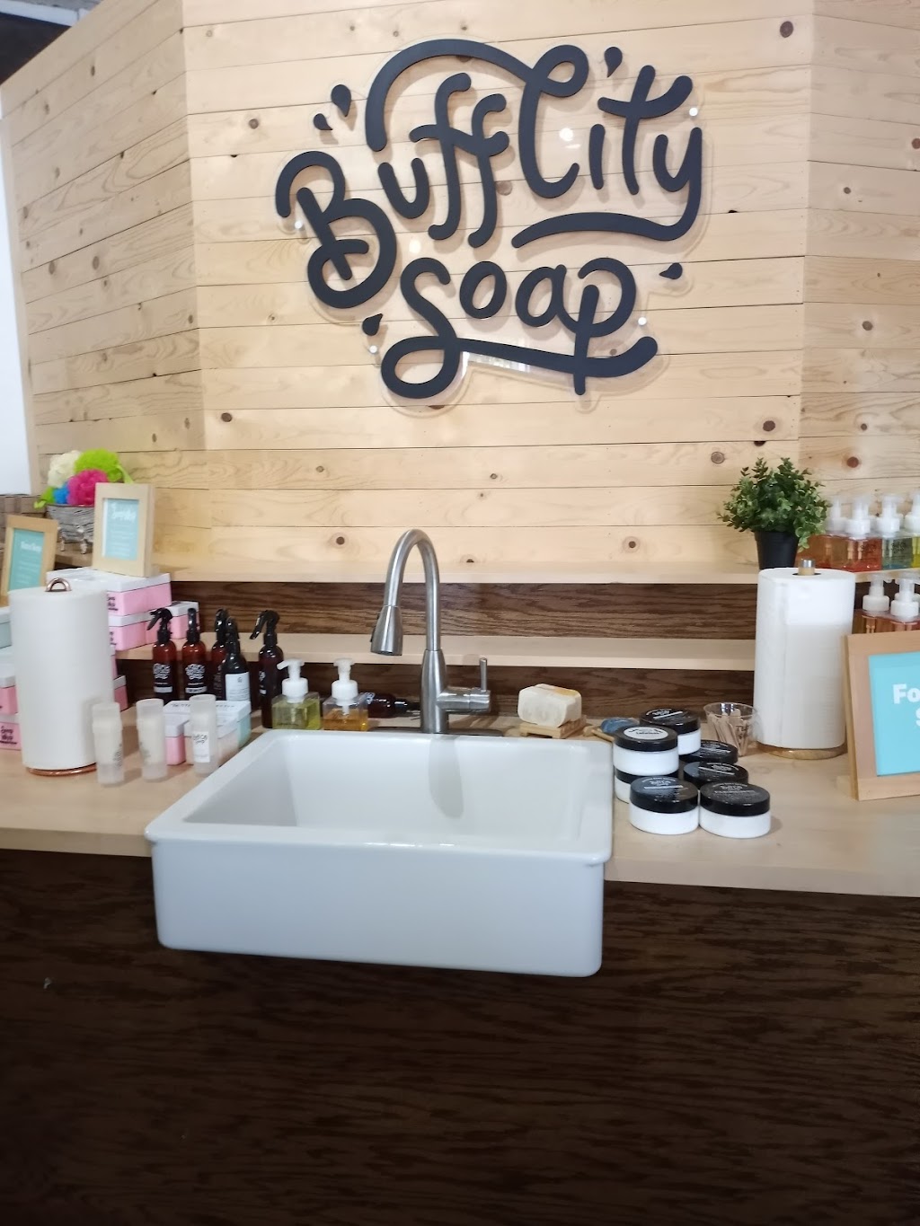 Buff City Soap | 136 N Main Dr, Van Alstyne, TX 75495, USA | Phone: (469) 406-7007