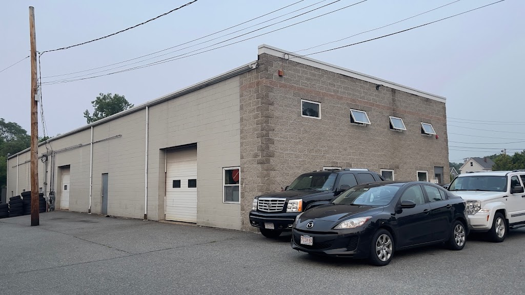 Burkes Automotive | 71 Main St, Woburn, MA 01801, USA | Phone: (781) 933-9866