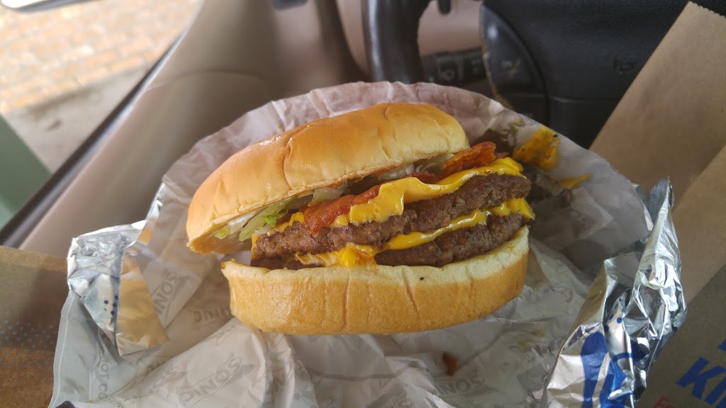 Sonic Drive-In | 1550 S Erie Blvd, Hamilton, OH 45011, USA | Phone: (513) 863-5550