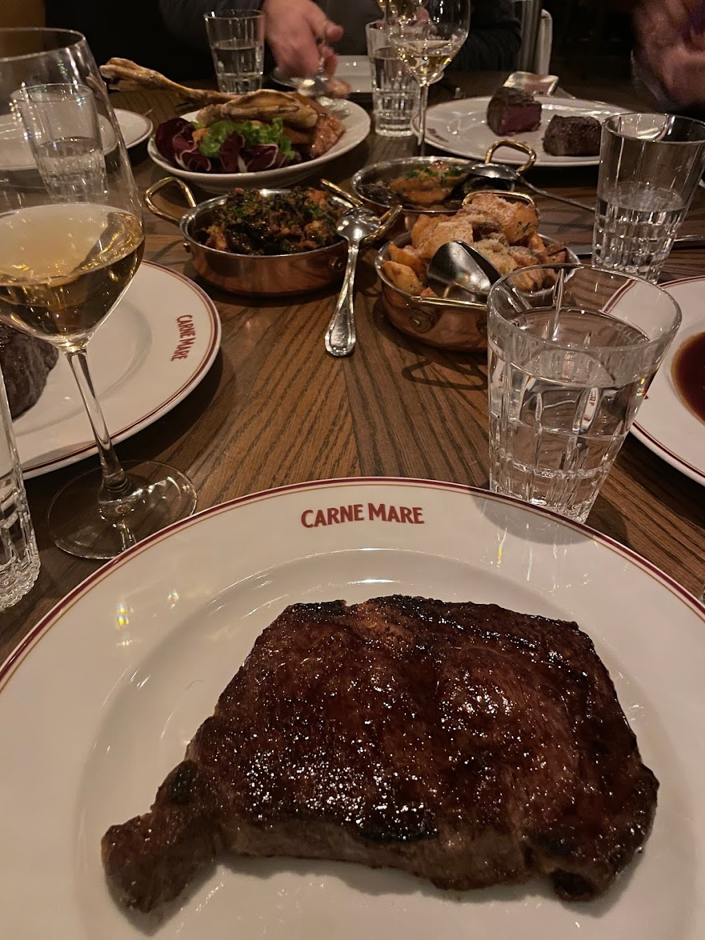 Carne Mare | 89 South St, New York, NY 10038, USA | Phone: (212) 280-4600