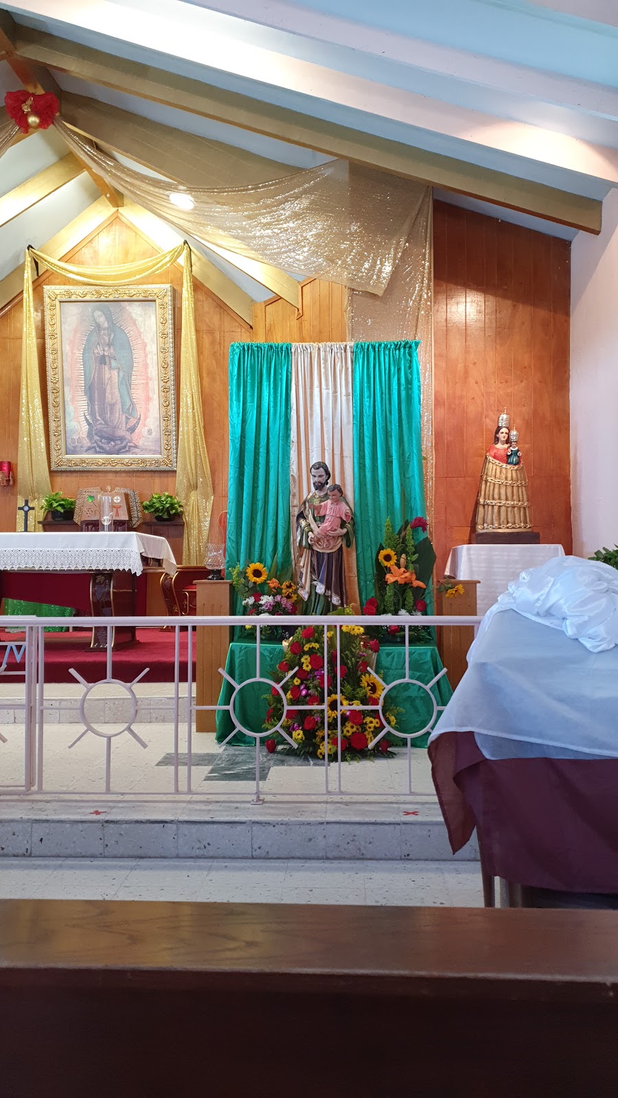 Parroquia Nuestra Señora de Guadalupe. Iglesia Católica | Adolfo López Mateos 3, Plan Libertador, 22707 Rosarito, B.C., Mexico | Phone: 661 100 5558