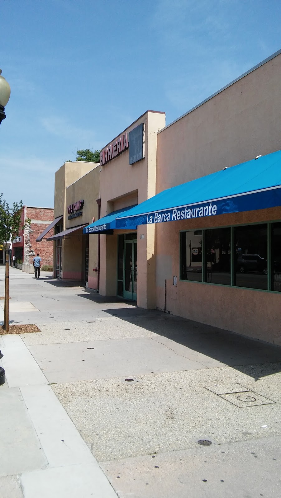 La Barca Restaurantes | 10817 Main St, El Monte, CA 90255, USA | Phone: (626) 452-2121