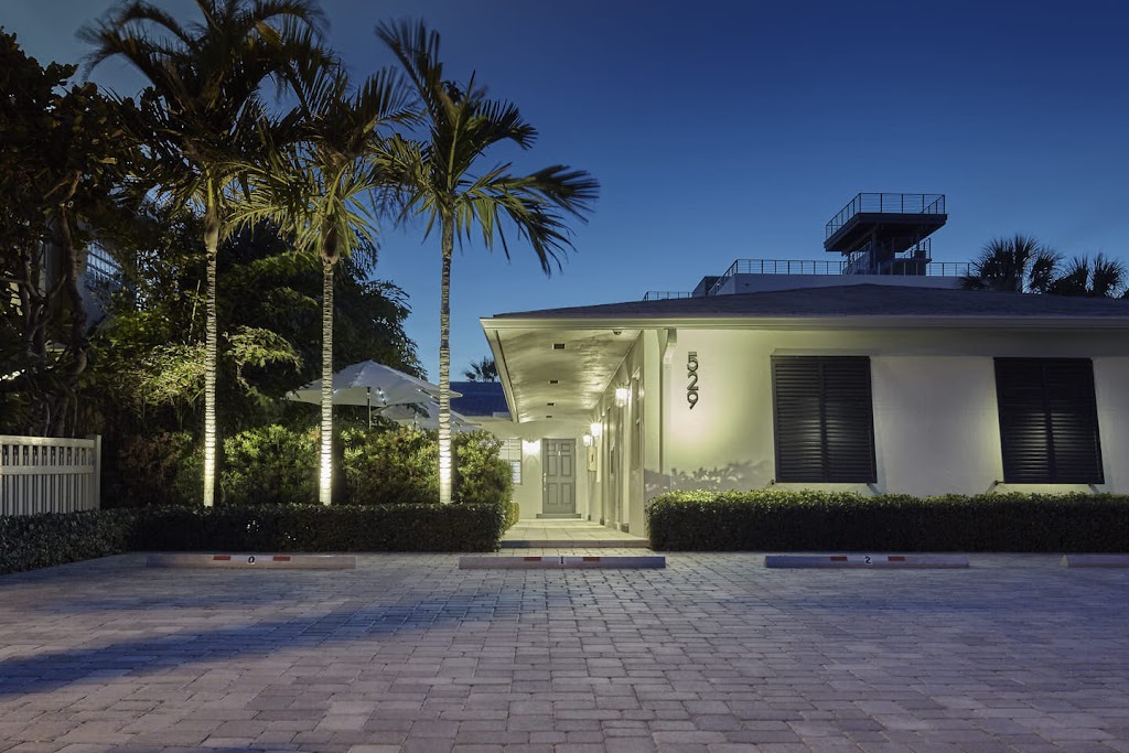 529 Ocean - Luxury Suites For Rent | 529 N Ocean Dr, Deerfield Beach, FL 33441, USA | Phone: (754) 300-0228
