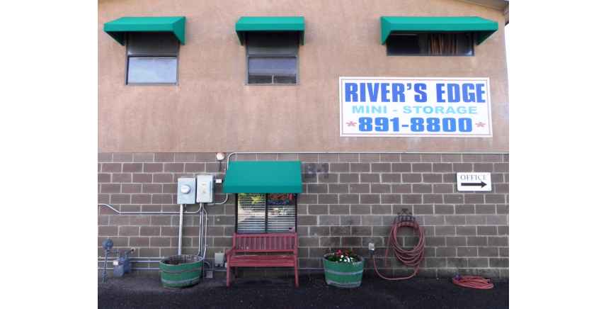 Rivers Edge Mini Storage | 110 Industrial Park Loop NE, Rio Rancho, NM 87124, USA | Phone: (505) 891-8800