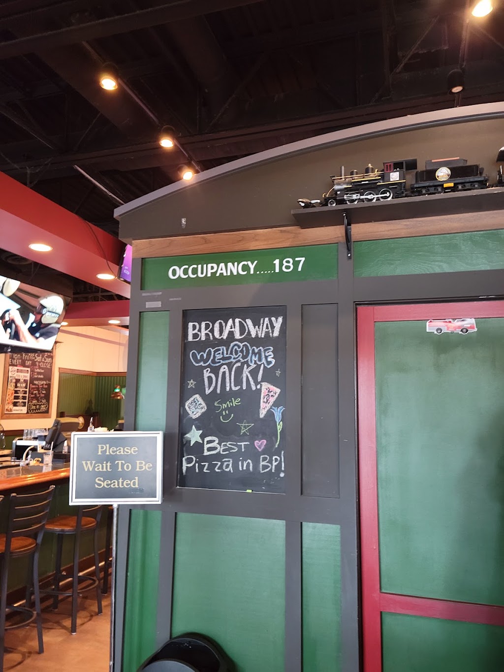 Broadway Pizza | 8525 Edinburgh Centre Dr, Brooklyn Park, MN 55443, USA | Phone: (763) 488-8484