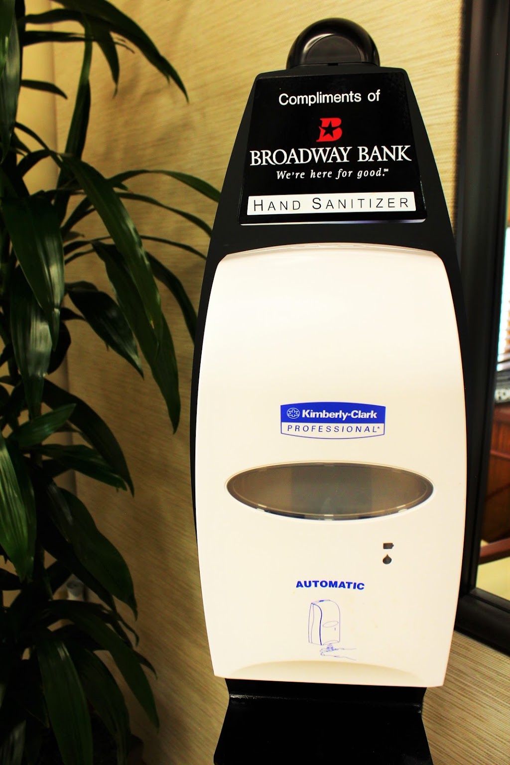 Broadway Bank - Wimberley Financial Center | 14710 Ranch Rd 12, Wimberley, TX 78676, USA | Phone: (512) 847-5504