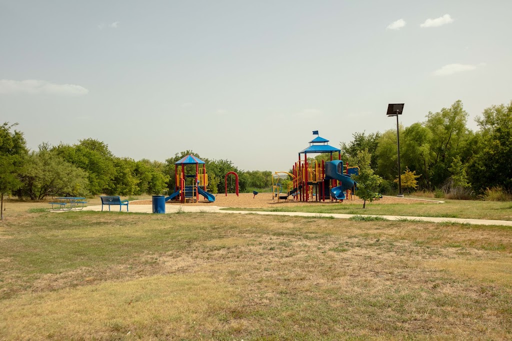 Chuck Silcox Park | 2809 Wakecrest Dr, Fort Worth, TX 76108, USA | Phone: (817) 392-5700