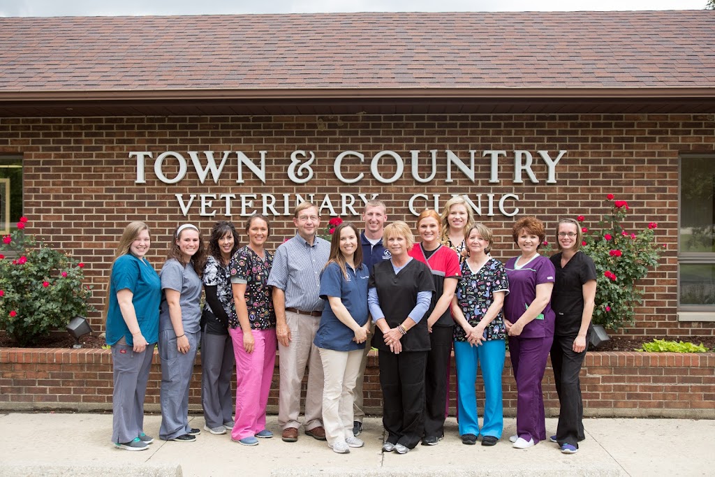 Town and Country Veterinary Clinic | 2141 US-35, Eaton, OH 45320, USA | Phone: (937) 456-7147