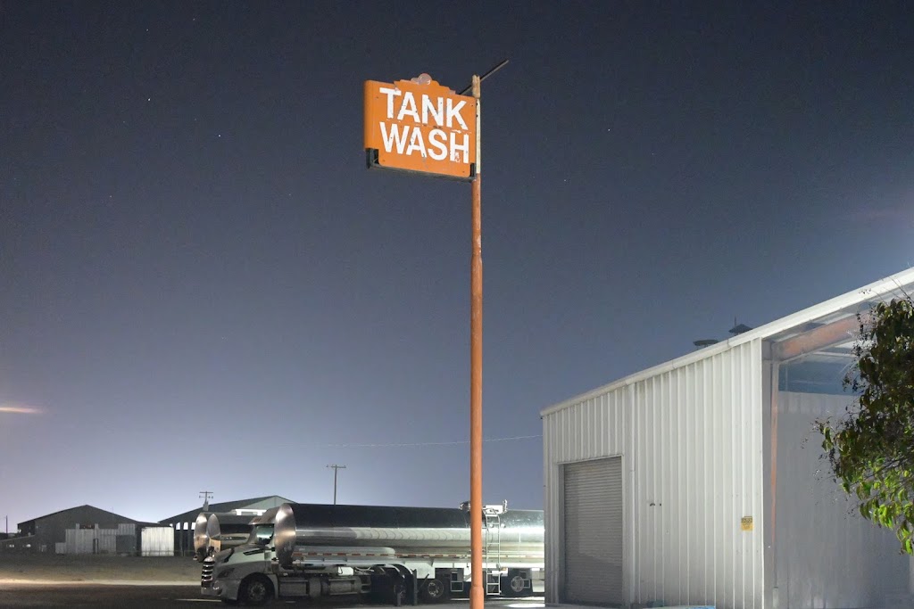 Reds 99 Tank Wash | 502 S 8th St, Fowler, CA 93625, USA | Phone: (559) 834-5402