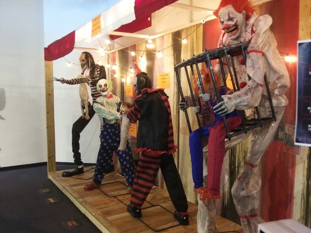 Wicked Halloween | 11521 US Hwy 431 Suite R, Guntersville, AL 35976, USA | Phone: (205) 237-9888