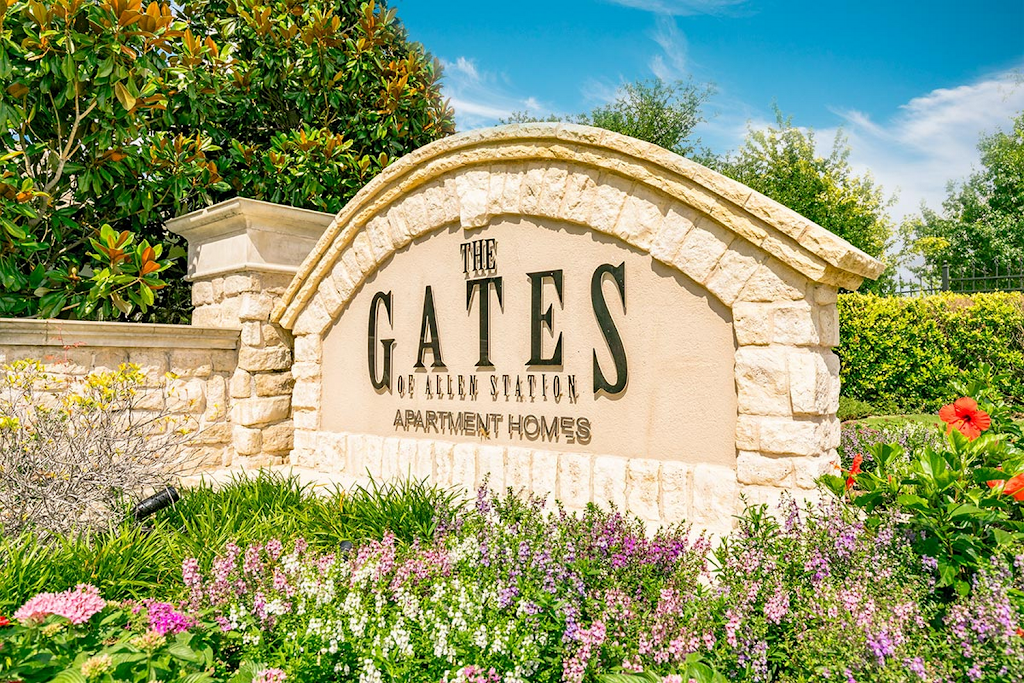 The Gates of Allen Station Apartments | 505 E Exchange Pkwy, Allen, TX 75002, USA | Phone: (214) 307-6544