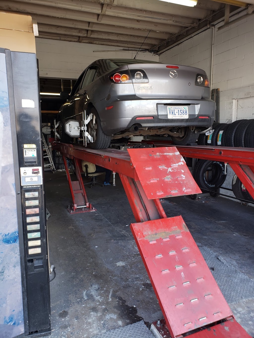 Bingo Tires & Auto Services | 2920 Richmond Hwy, Alexandria, VA 22305, USA | Phone: (703) 548-0333