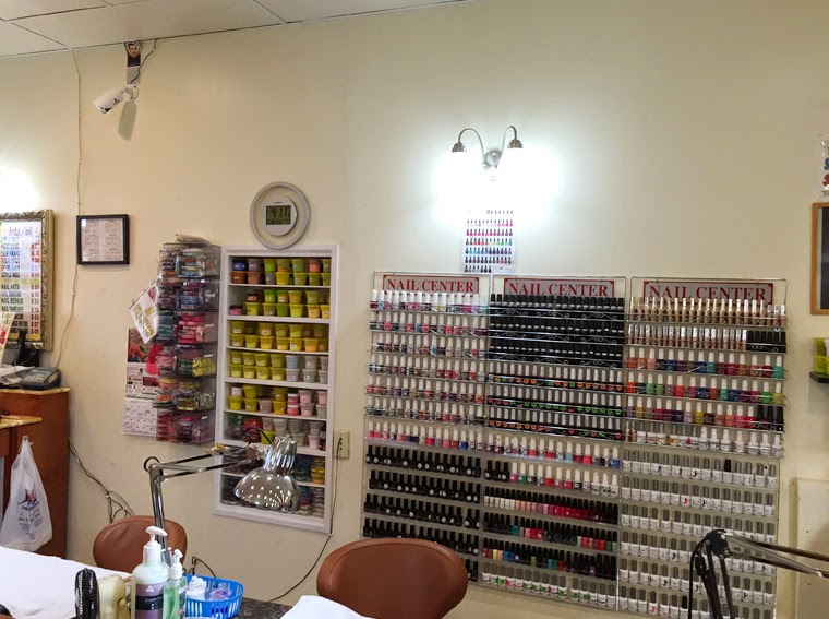 Crystal Nails & Spa | 4650 Tower Rd, Denver, CO 80249, USA | Phone: (303) 574-9066