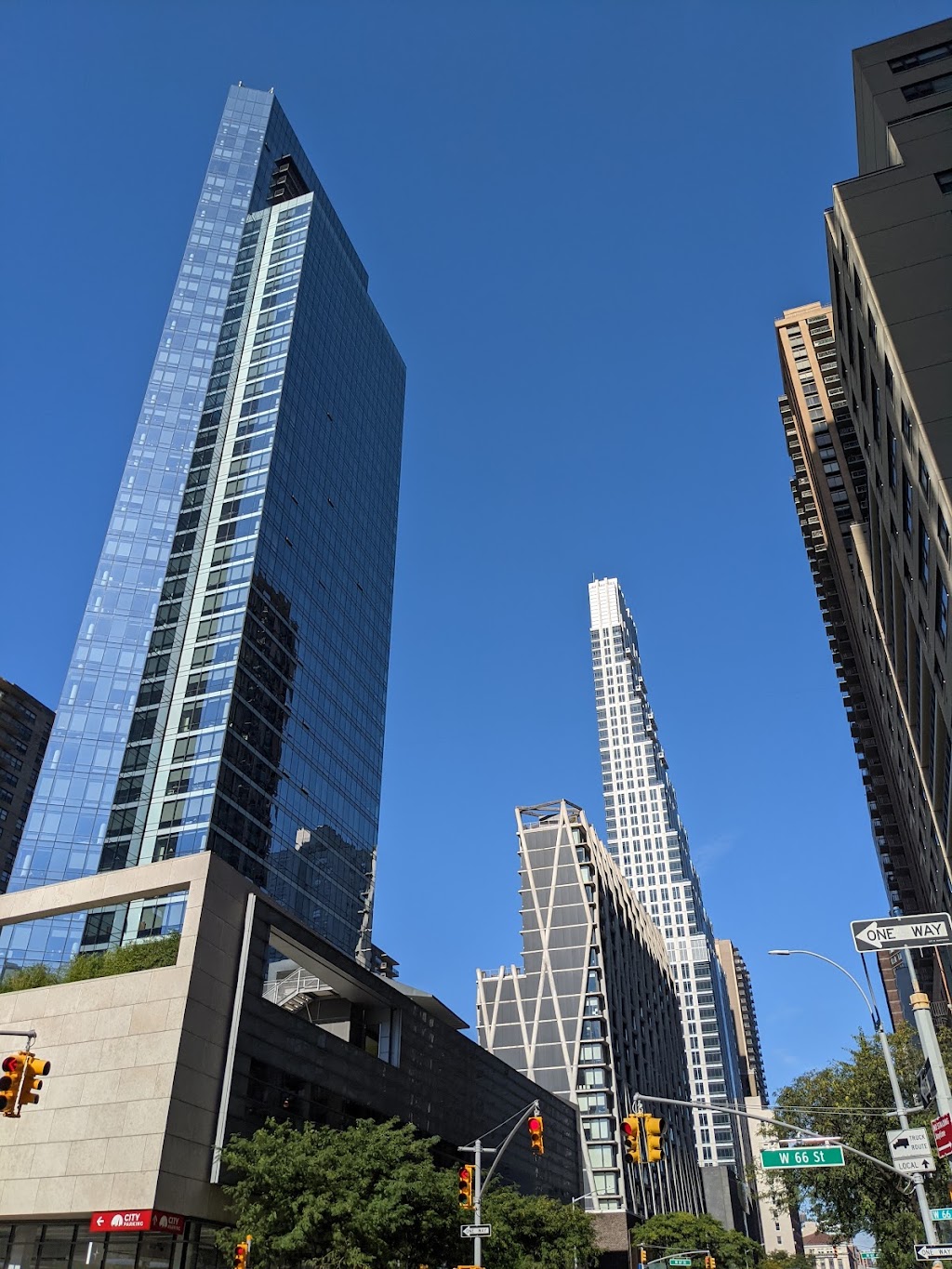 Riverside Library | 127 Amsterdam Ave, New York, NY 10023, USA | Phone: (212) 870-1810