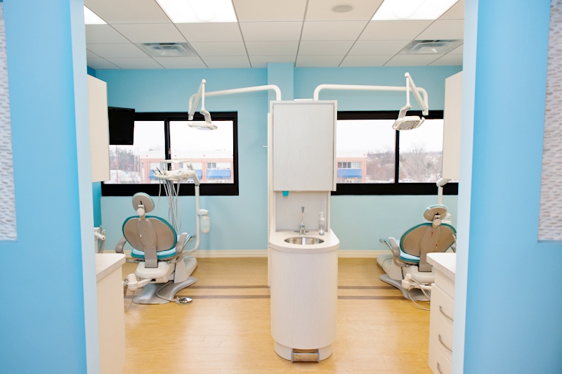 Ashburn Divine Dental | 20915 Ashburn Rd Suite 205, Ashburn, VA 20147, USA | Phone: (703) 858-0288