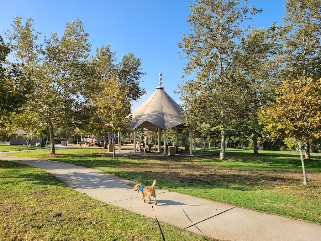 Vina Vieja Park | 3026 E Orange Grove Blvd, Pasadena, CA 91107, USA | Phone: (626) 744-7275