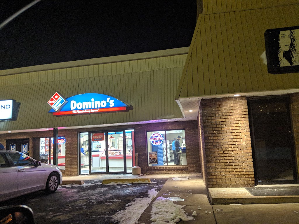 Dominos Pizza | 415 US-9, Englishtown, NJ 07726, USA | Phone: (732) 972-3737