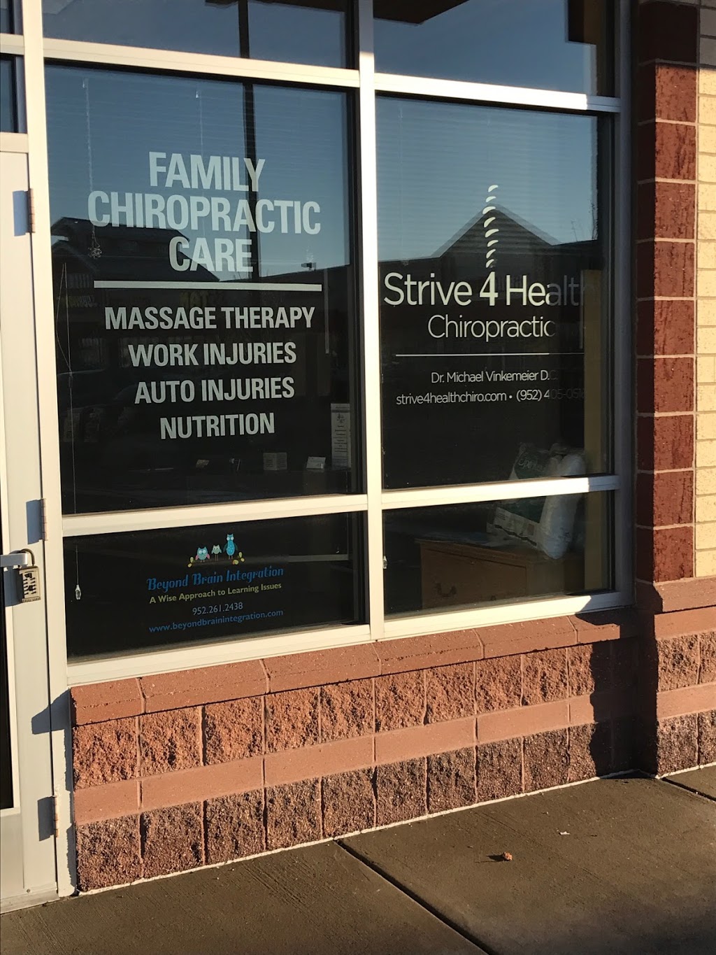 Strive 4 Health Chiropractic: Dr. Michael Vinkemeier | 8068 Old Carriage Ct ste a, Shakopee, MN 55379, USA | Phone: (952) 405-0516