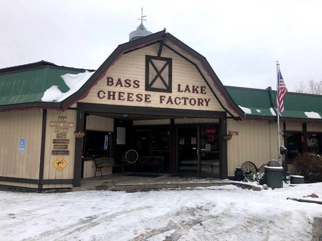 Bass Lake Cheese Factory | 598 Valley View Trail, Somerset, WI 54025, USA | Phone: (715) 247-5585