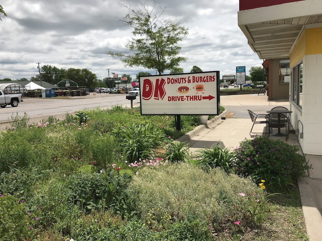 DK Donuts & Burgers | 1090 S Lapeer Rd, Oxford, MI 48371, USA | Phone: (248) 969-0889