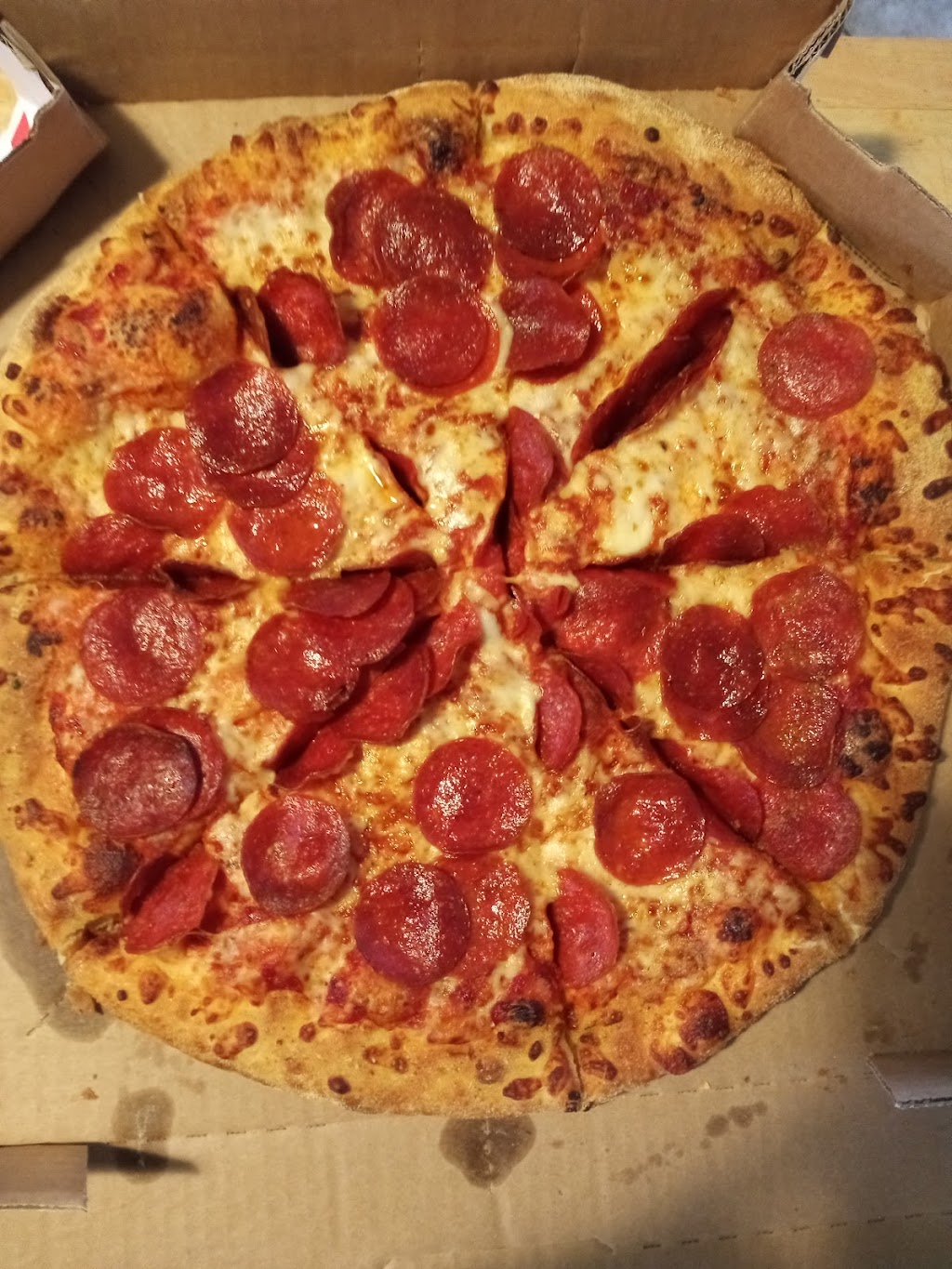 Dominos Pizza | 16967 Main St #105, Hesperia, CA 92345, USA | Phone: (760) 244-3730