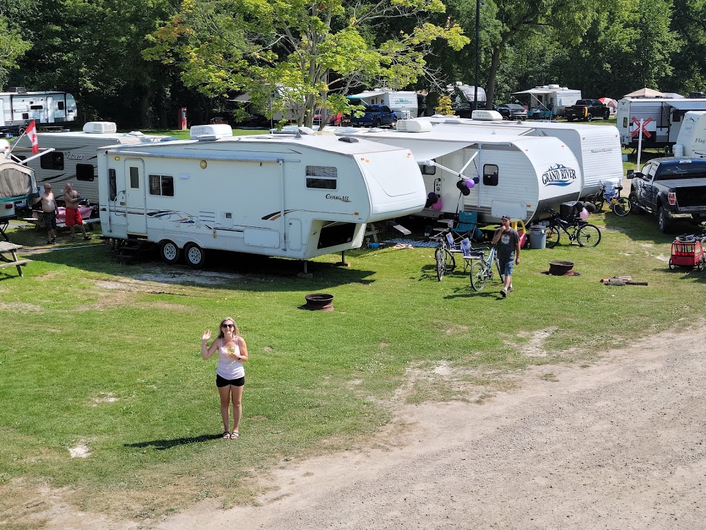 Pleasant Valley Campground | 808 Essex County Rd 20, Kingsville, ON N9Y 1H8, Canada | Phone: (519) 733-0885