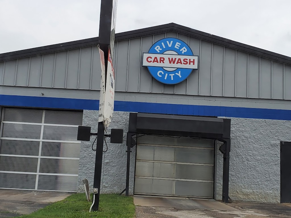 River City Car Wash | 3380 N Service Dr, Red Wing, MN 55066, USA | Phone: (507) 722-0249