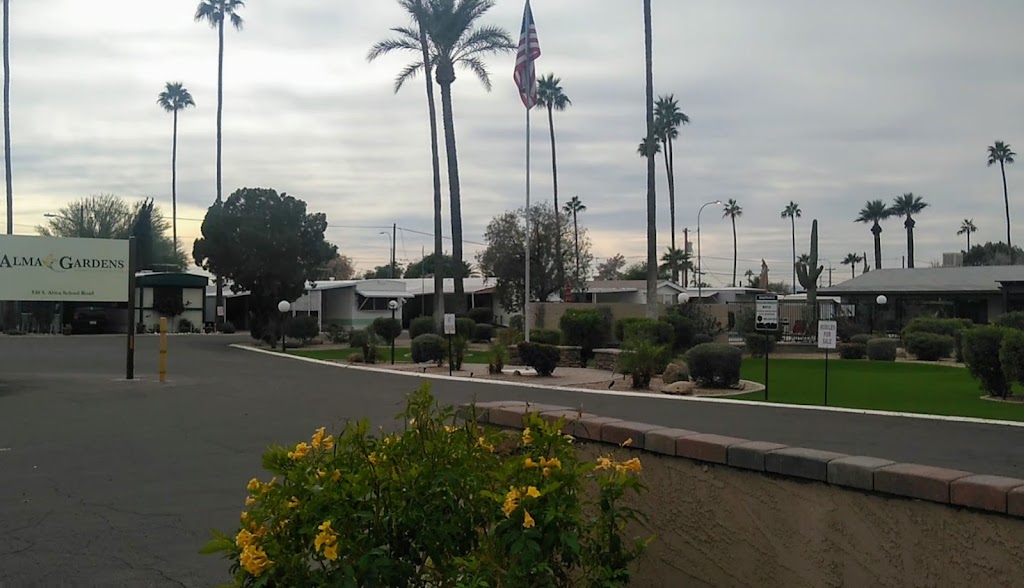 Alma Gardens Mobile Home and RV Park | 530 S Alma School Rd, Mesa, AZ 85210, USA | Phone: (480) 282-6014