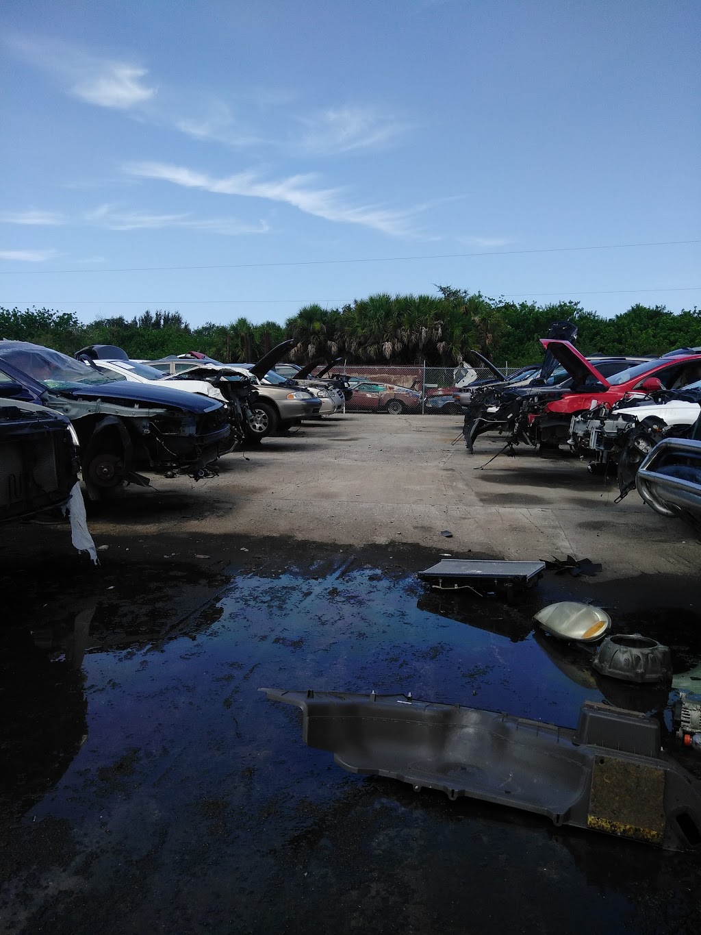 Gluecks Auto Parts II Inc | 4801 Preymore St, Osprey, FL 34229, USA | Phone: (941) 966-5555