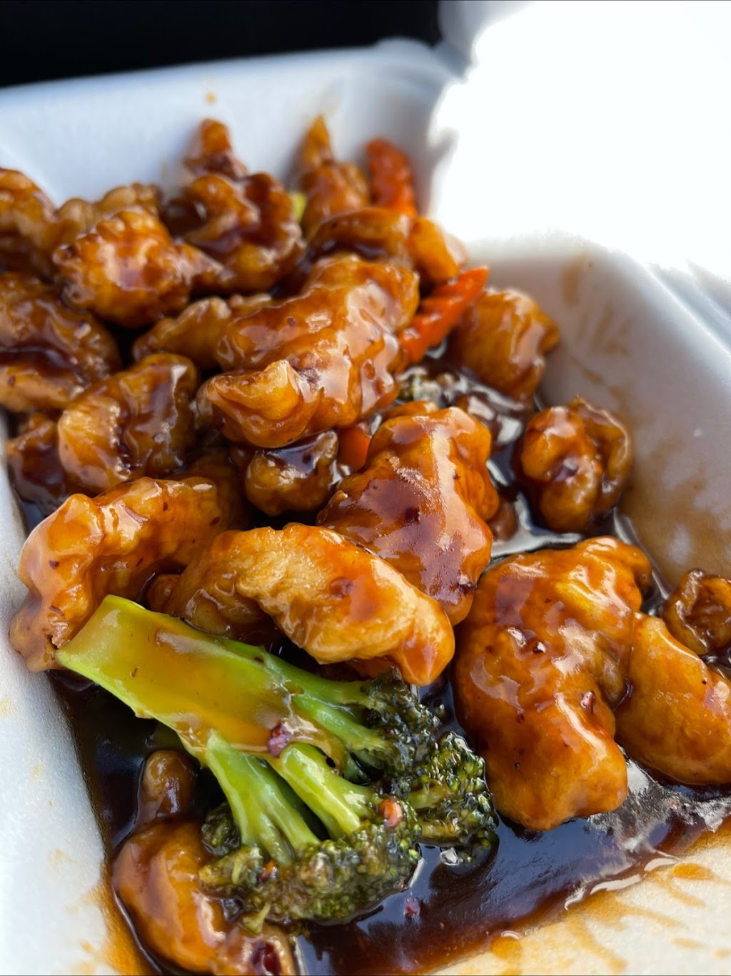 Wongs Kitchen | 214 13th Ave S, South St Paul, MN 55075, USA | Phone: (651) 455-7934