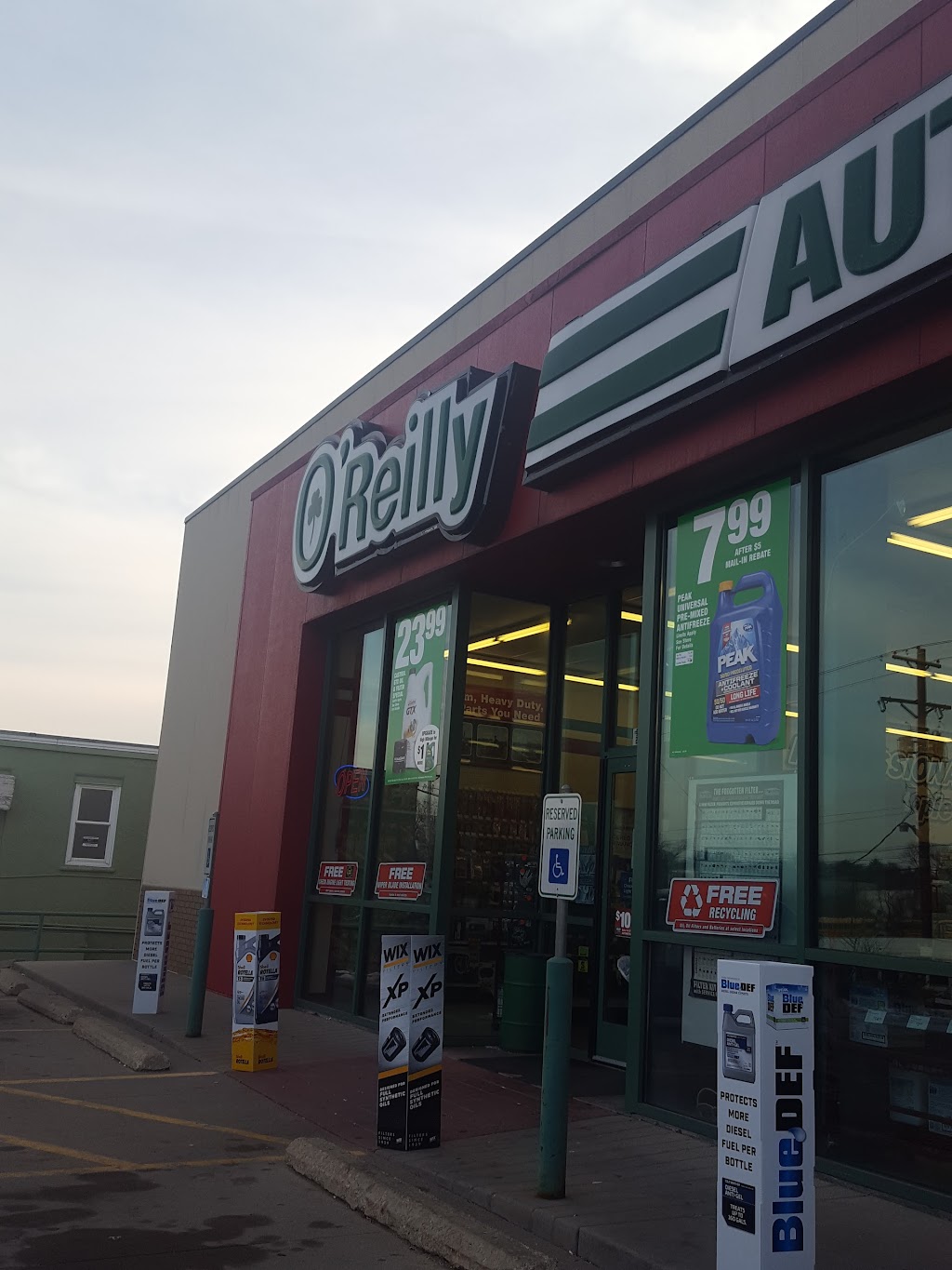 OReilly Auto Parts | 1887 Rice St, Roseville, MN 55113, USA | Phone: (651) 489-9699