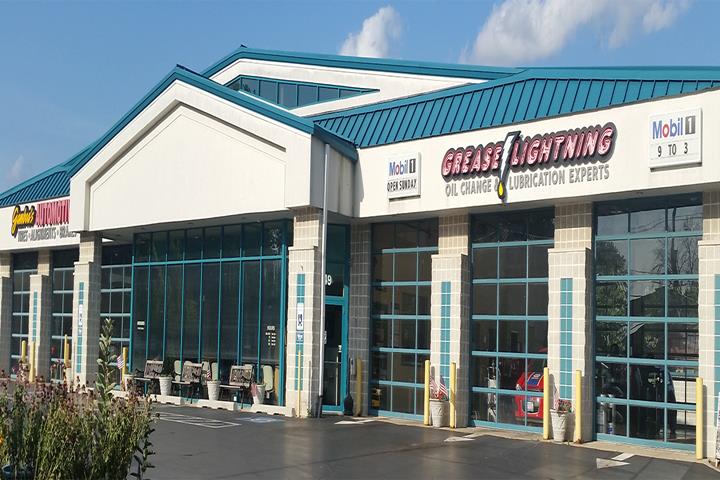 Grease Lightning | 19149 Wolf Rd Ste B, Mokena, IL 60448, USA | Phone: (708) 479-5151