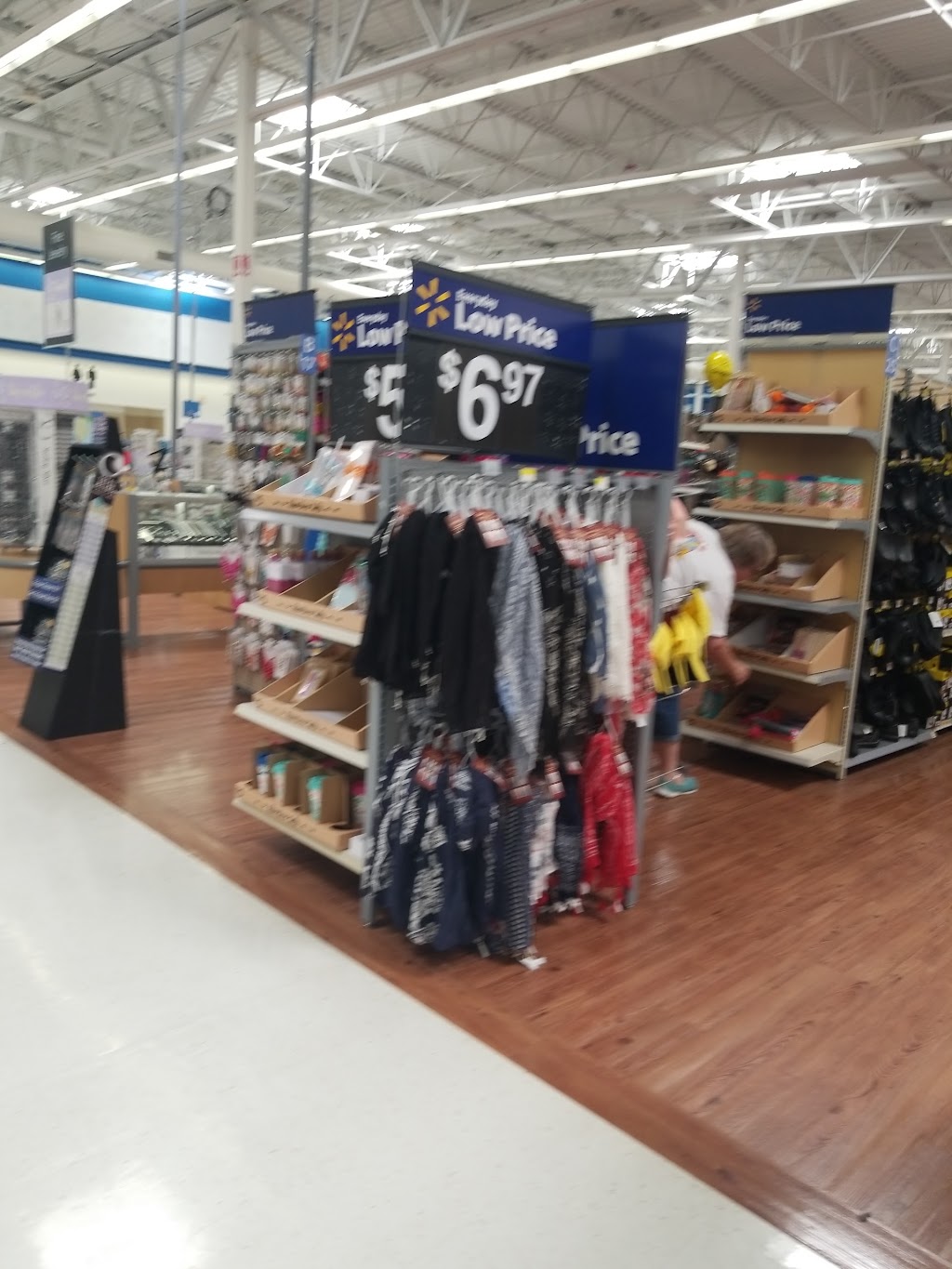 Walmart Pharmacy | 920 WI-136, Baraboo, WI 53913 | Phone: (608) 356-1779