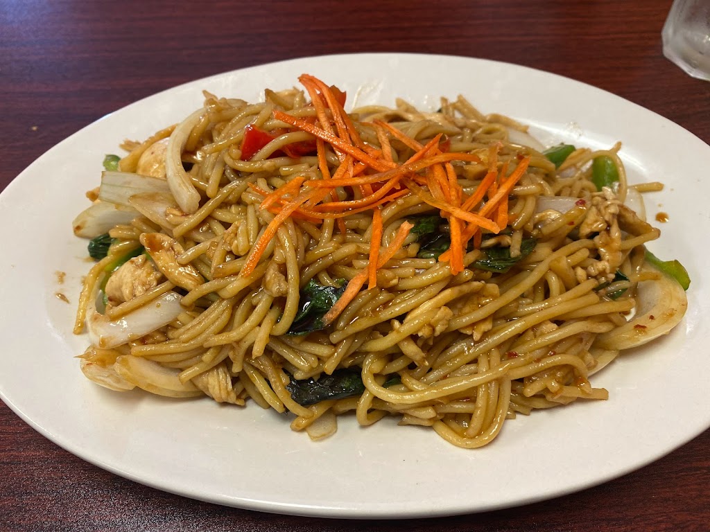 Thai Barn Restaurant | 2730 Western Center Blvd, Fort Worth, TX 76131, USA | Phone: (817) 386-3456