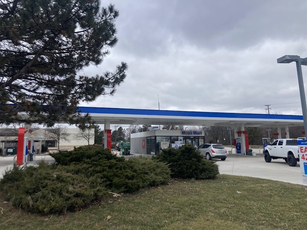Mobil | 3004 Union Lake Rd, Commerce Township, MI 48382, USA | Phone: (248) 363-4870