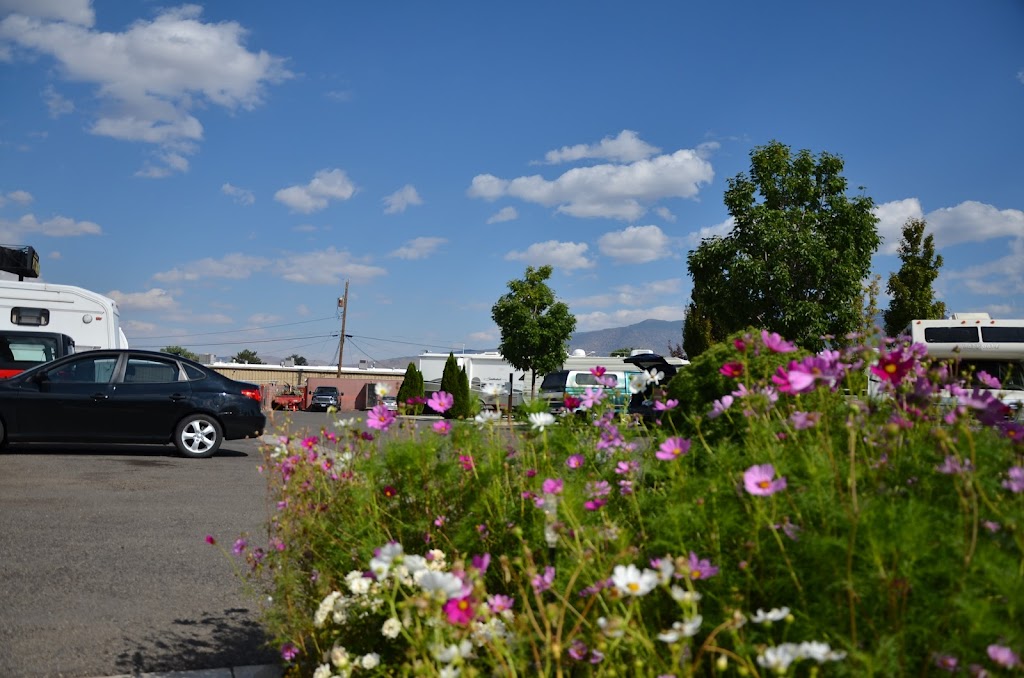 Dayton RV Park | 75 E Pike St, Dayton, NV 89403, USA | Phone: (775) 246-9300